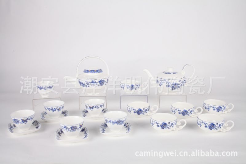 现货供应!家居礼品餐具 高档骨瓷时尚PC-112古典青花圆形