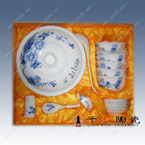 青花玲珑餐具,传统青花玲珑瓷,陶瓷批发